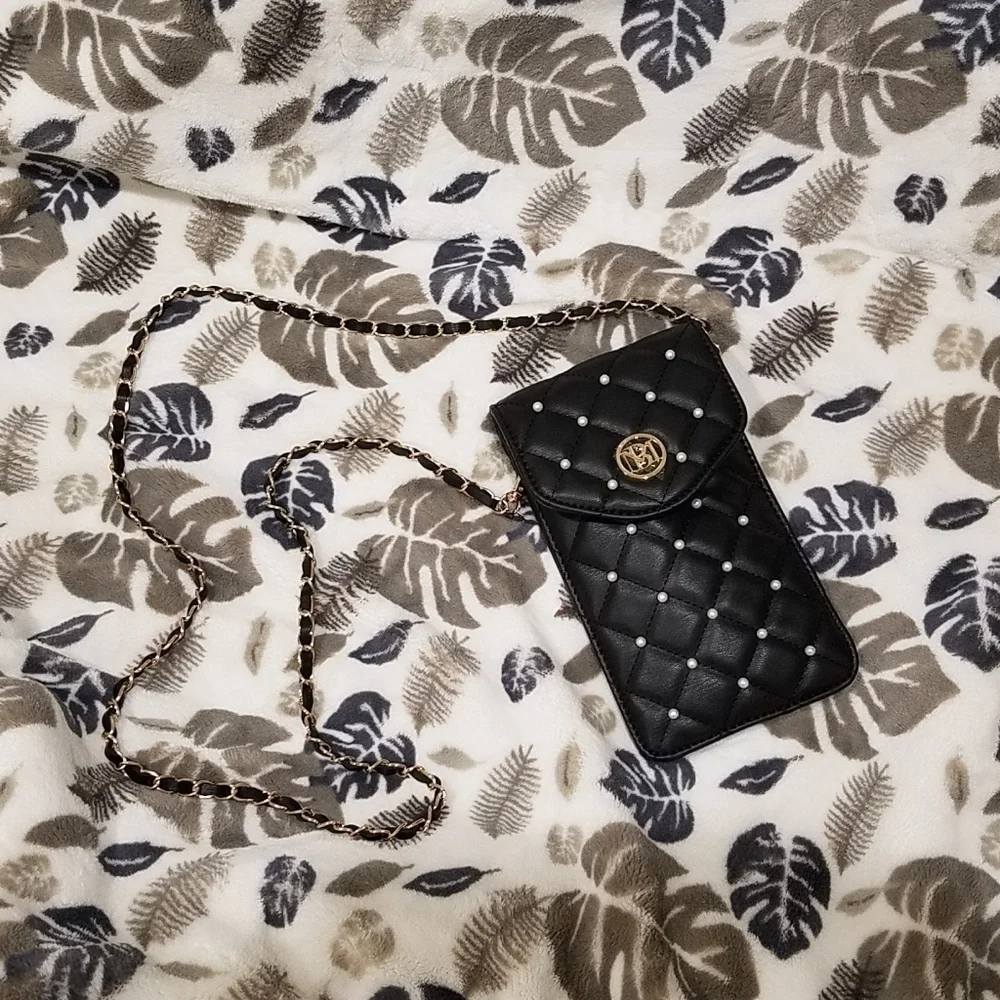 Badgley Mischka Quilted Pearl Phone Case